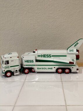 Hess Truck with Space Shuttle & Satellite 14"L Works Includes Orig Box VTG 1999